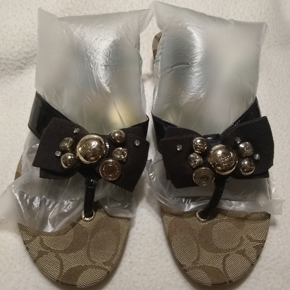 Coach sandals - Picture 2 of 8